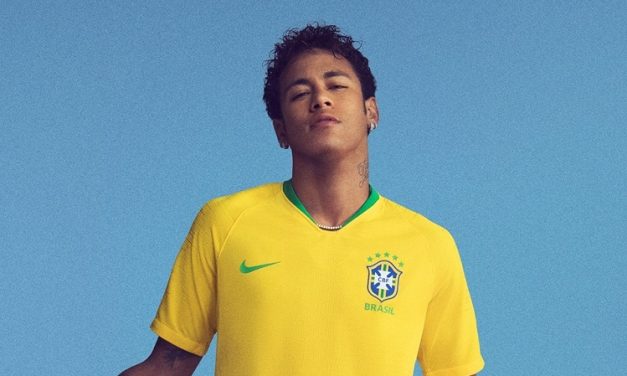 Neymar si congratula con Mbappé per la vittoria dei Mondiali