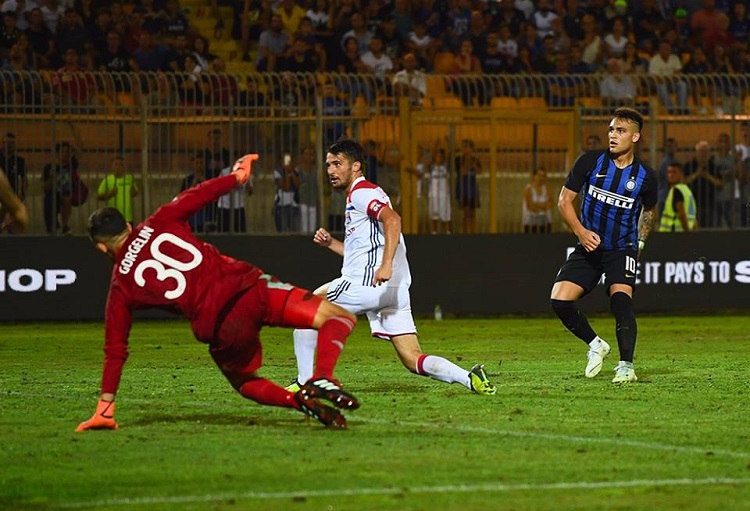 Inter-Lione 1-0, Martinez in gol
